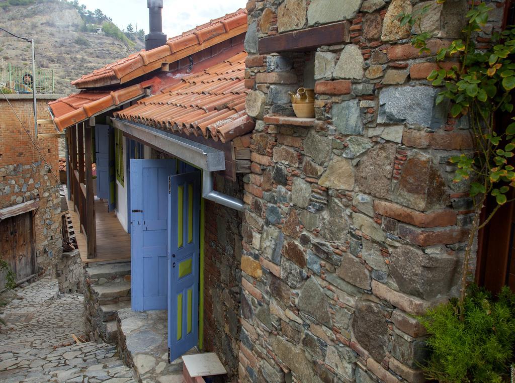 Bed and Breakfast Lyhnos à Askas Extérieur photo